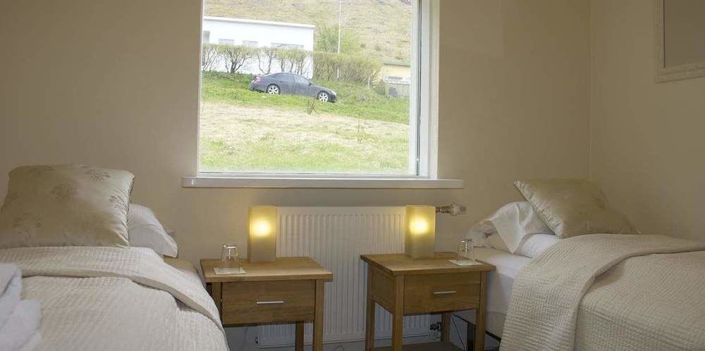 Comfy Guesthouse Westfjords Sudureyri Ngoại thất bức ảnh