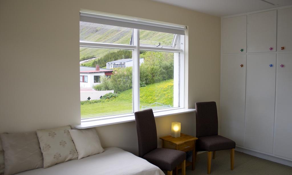 Comfy Guesthouse Westfjords Sudureyri Ngoại thất bức ảnh